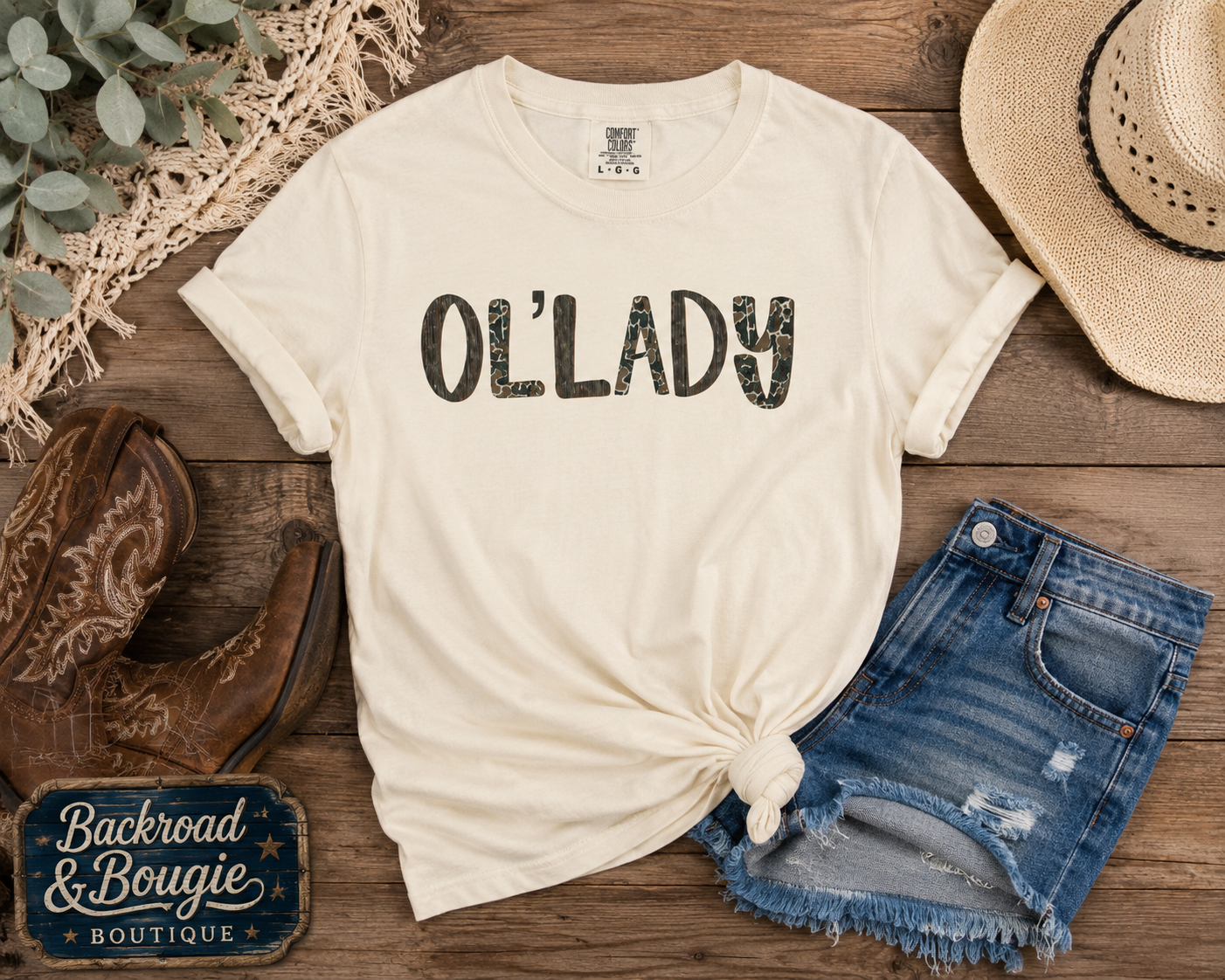 Ol' Lady T-Shirt — Vintage Camo Text Tee for Funny Gifts & Casual Wear