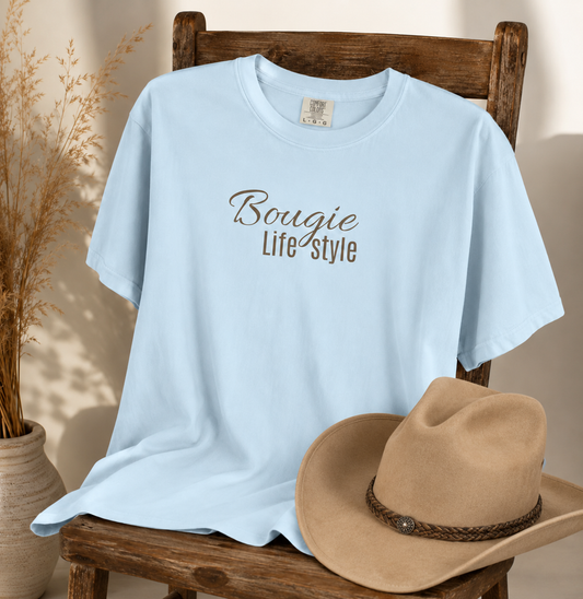 Bougie Lifestyle. 🤎✨
 — Chic Script Graphic T‑Shirt